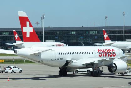 Companhia aérea Swiss reforma avião após assentos serem mais pesados do que o esperado